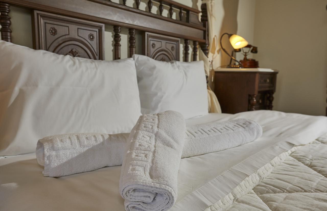 Atrapos Aparthotel 3*