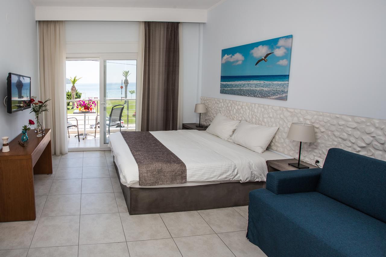 Sea To Apartment *