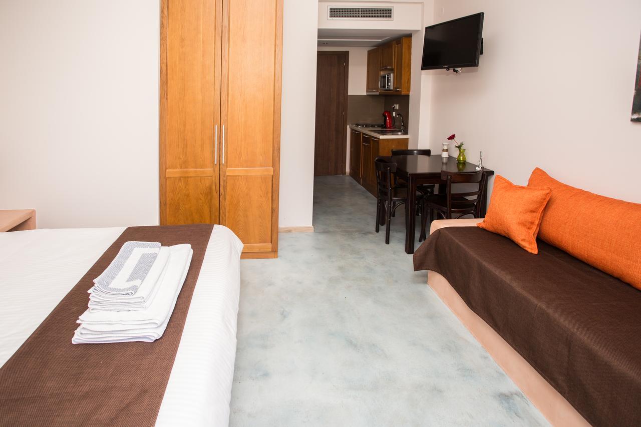 Sea To Apartment
