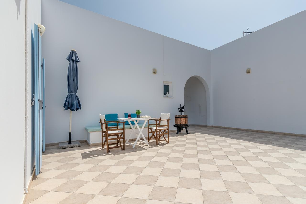 Apartment Erato's Adamantas (Milos)