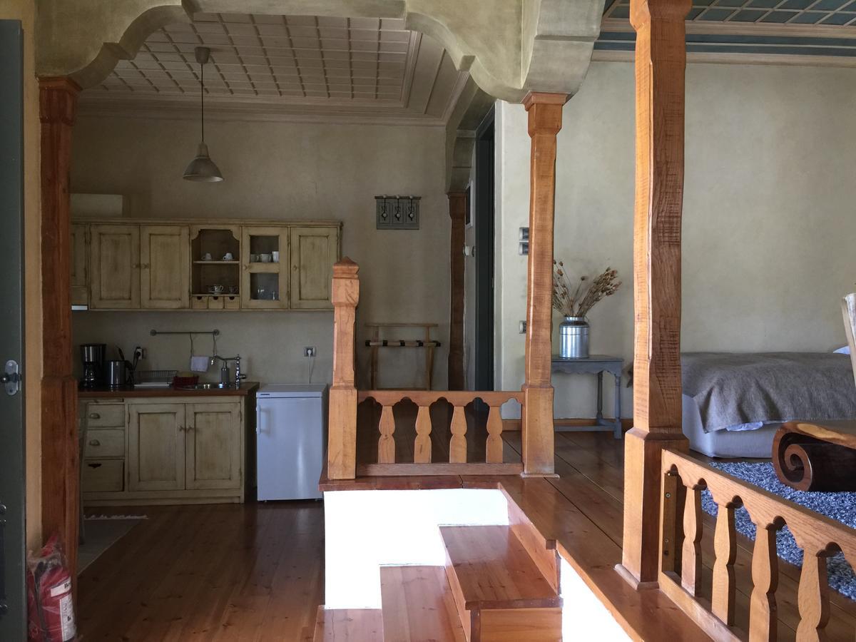 Guest house Artsistas Aristi