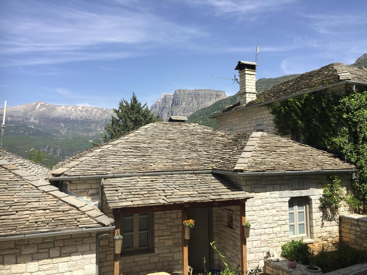 Artsistas Guest house