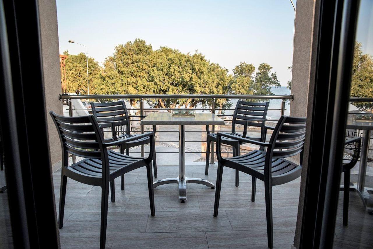 Mais Studios Apartment Vatera