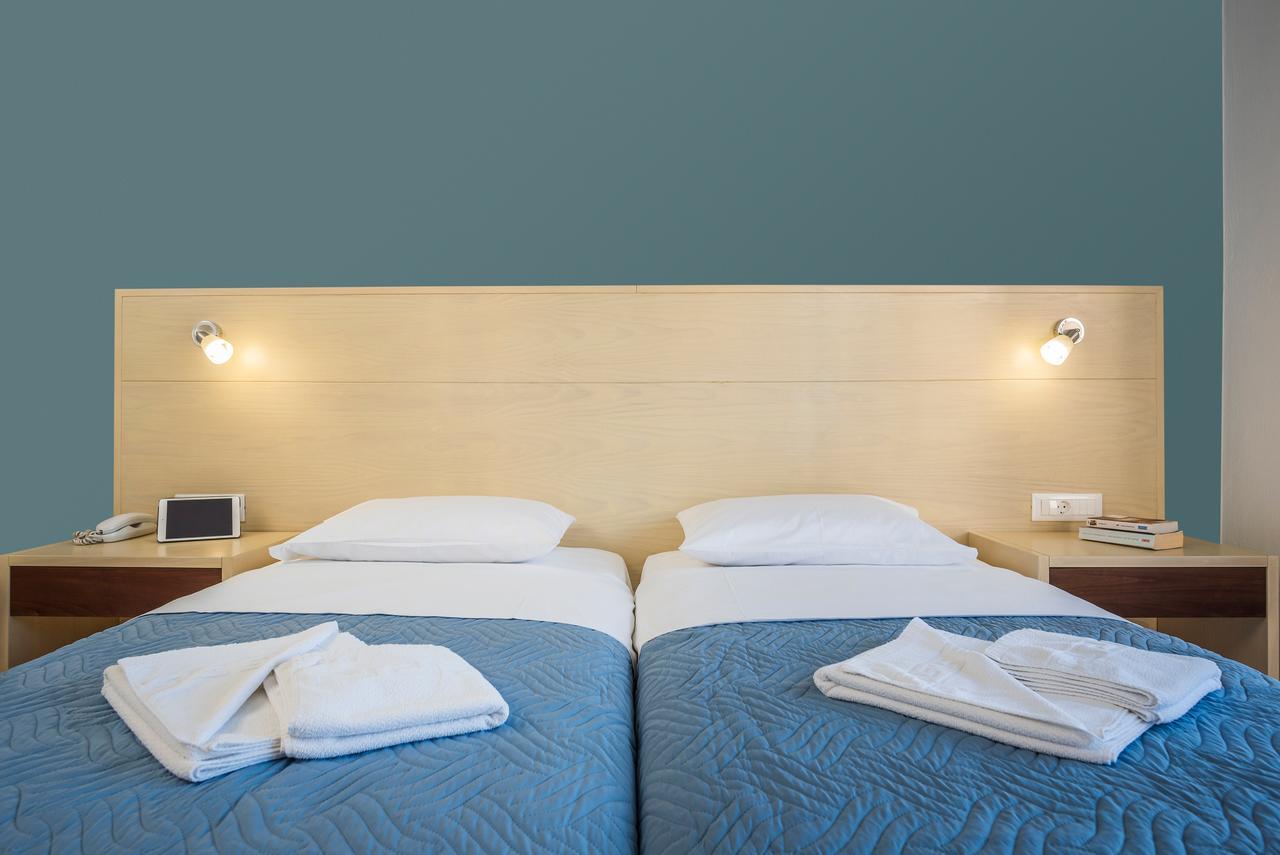 Esplanade Aparthotel 2*