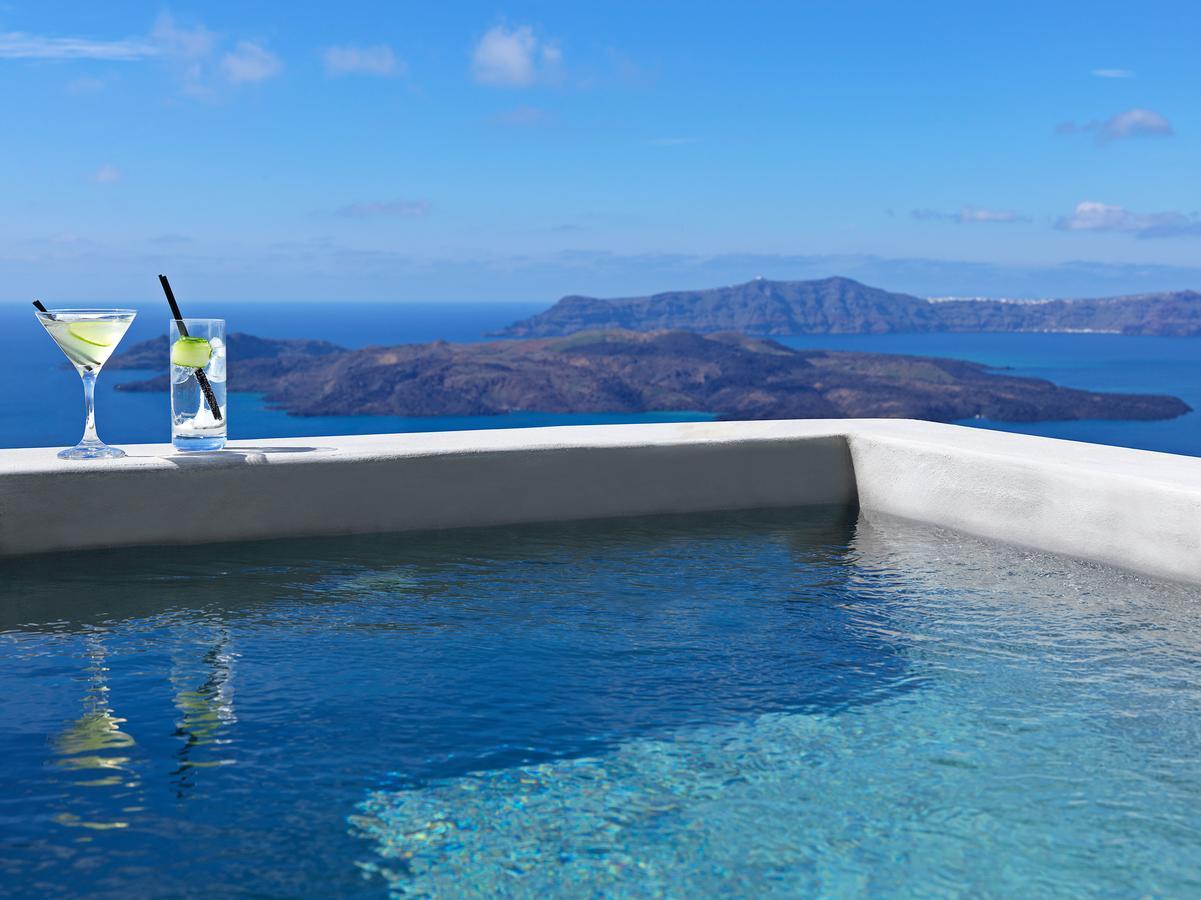 Lilium Santorini Hotel 5*
