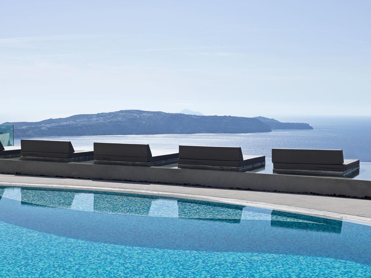 Lilium Santorini Hotel 5*