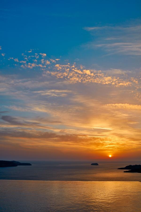 Lilium Santorini Hotel 5*