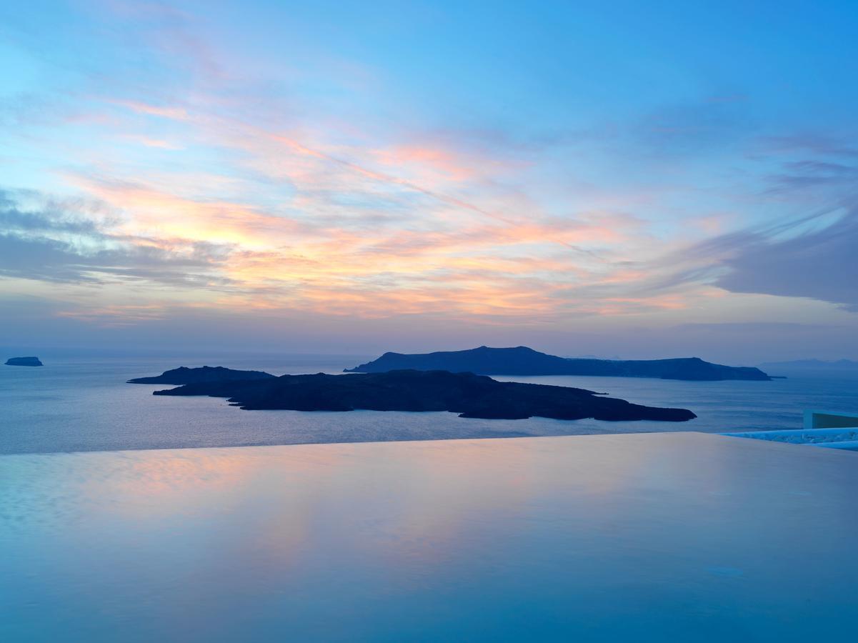 Lilium Santorini Hotel 5*