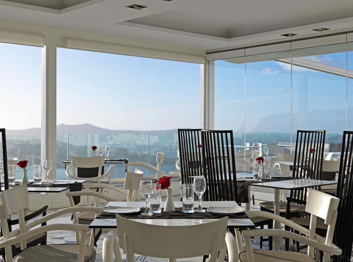 Lilium Santorini Hotel 5*