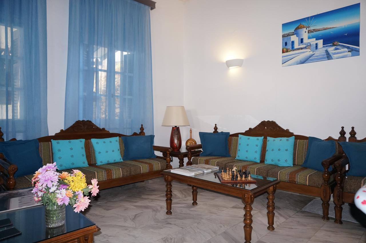 Adonis Naxos Hotel