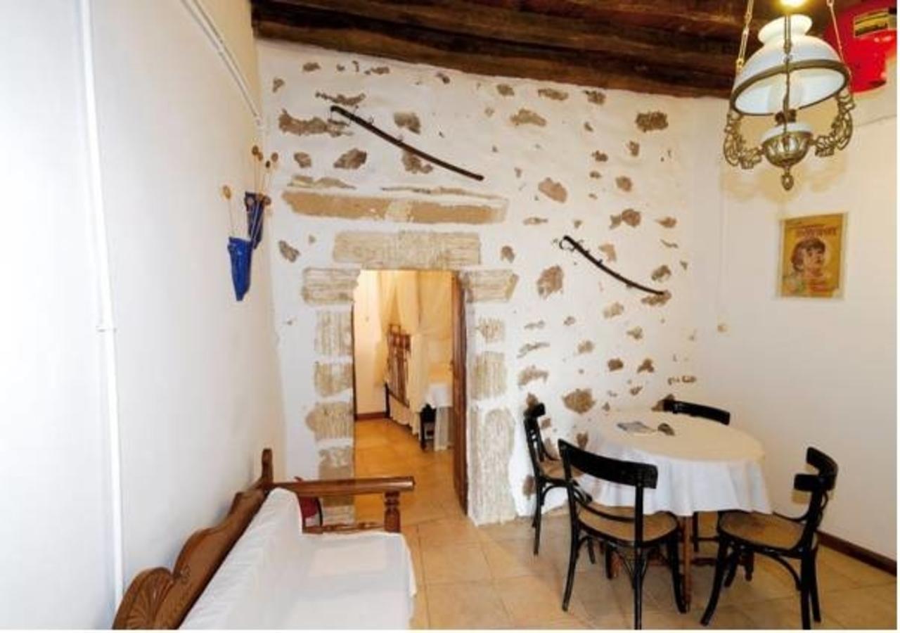 Kastro Milos *