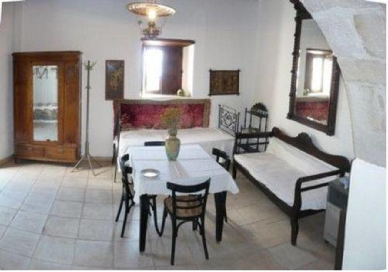 Kastro Milos Apartment Plaka (Milos)