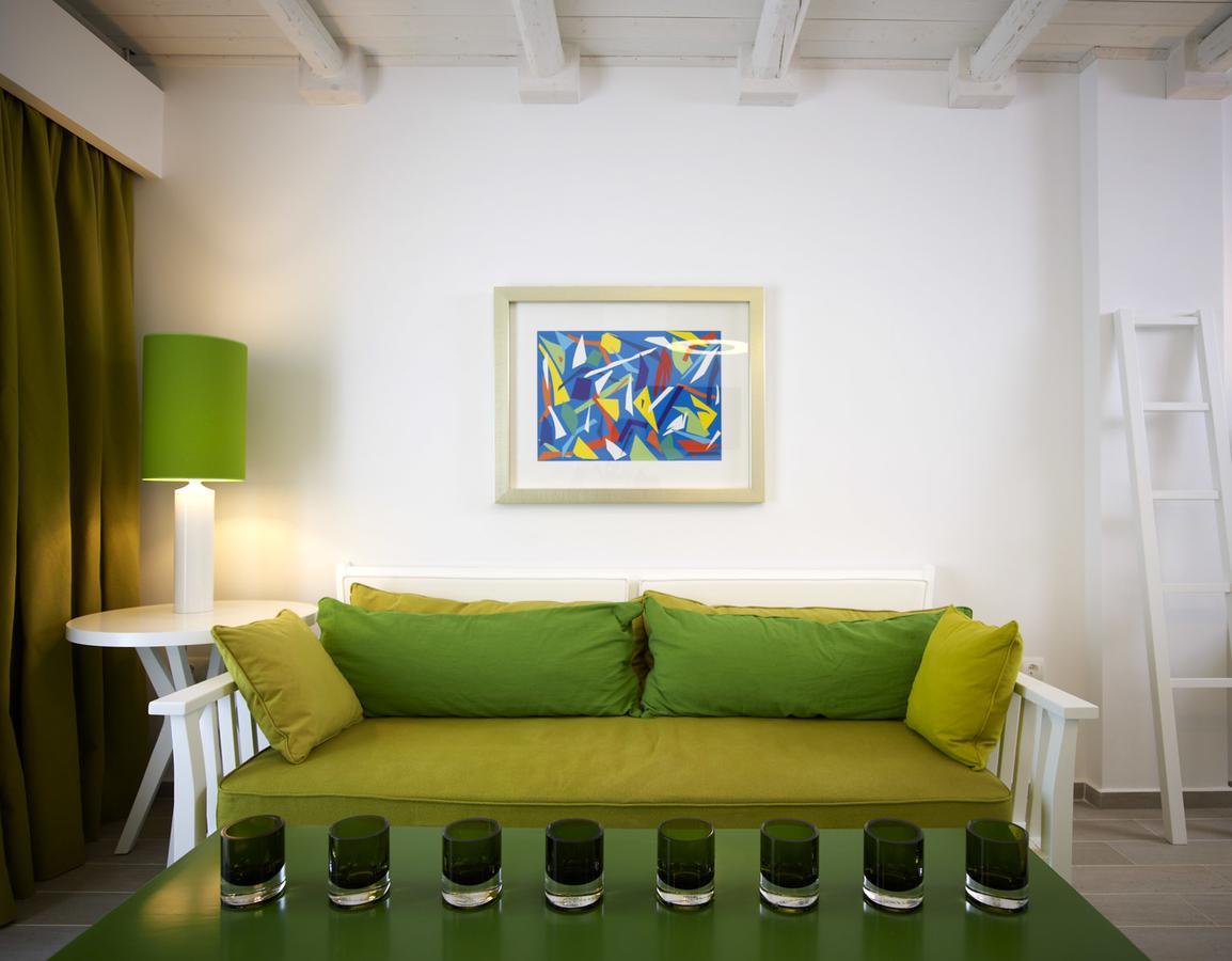 Salvator & 4* Parga
