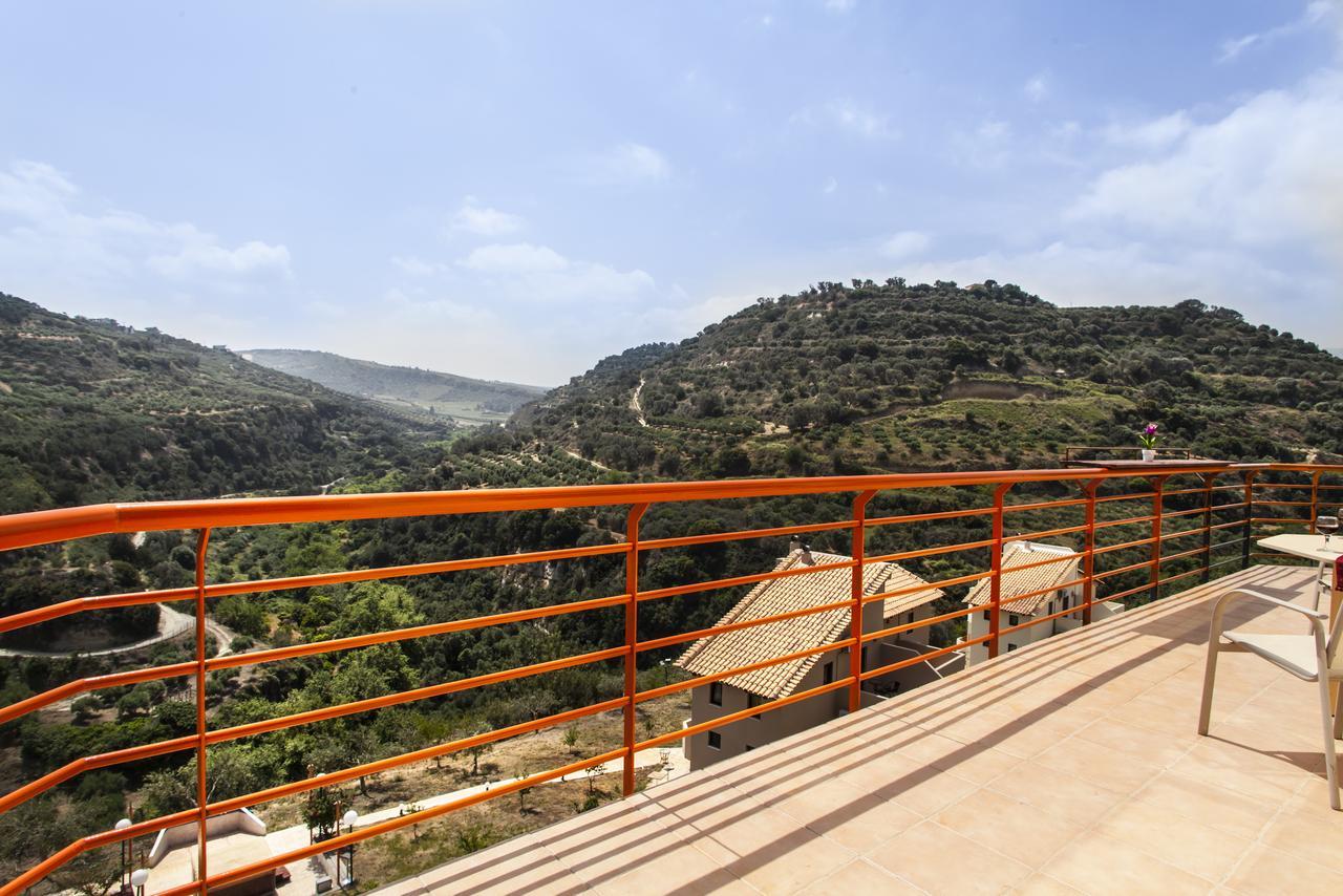 Aparthotel Estate Kares Tilisos