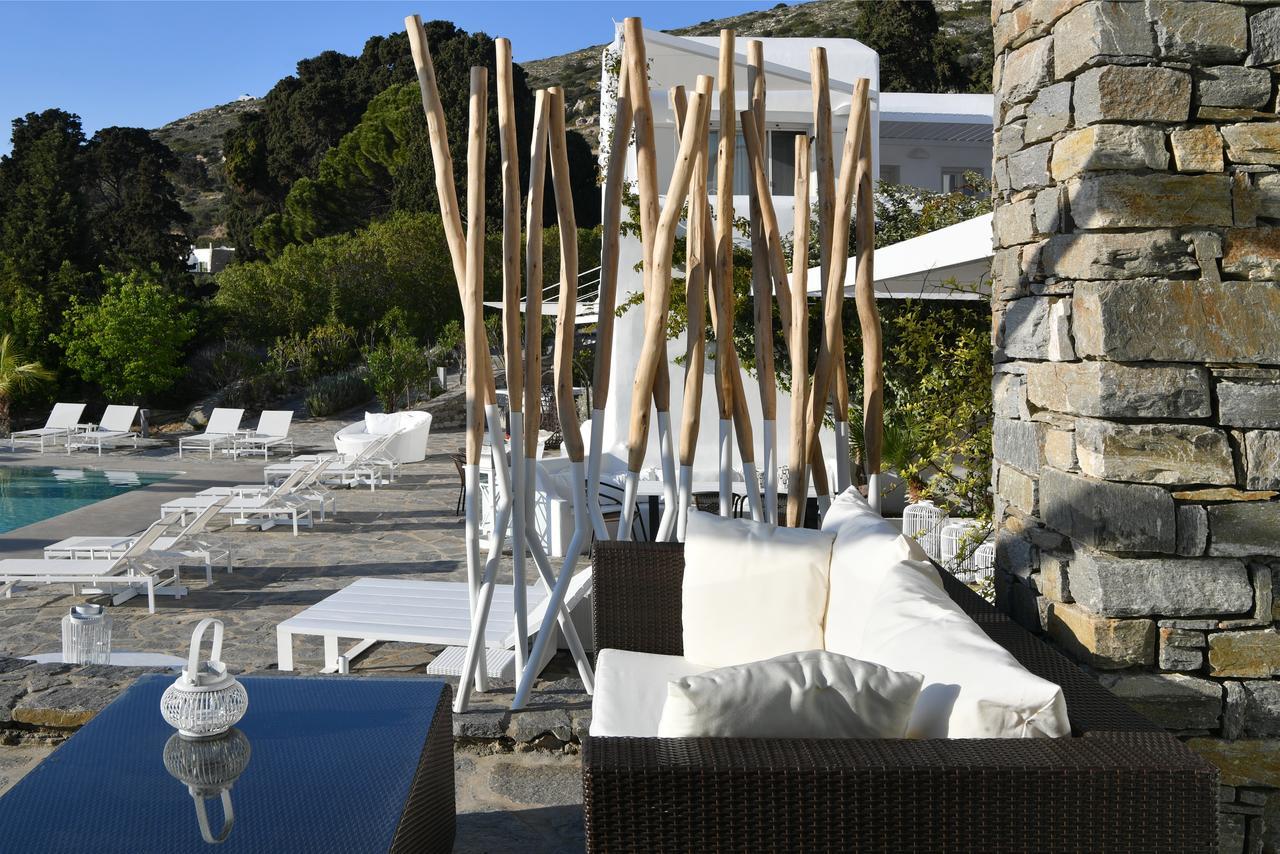 Paros Butterfly Pounda