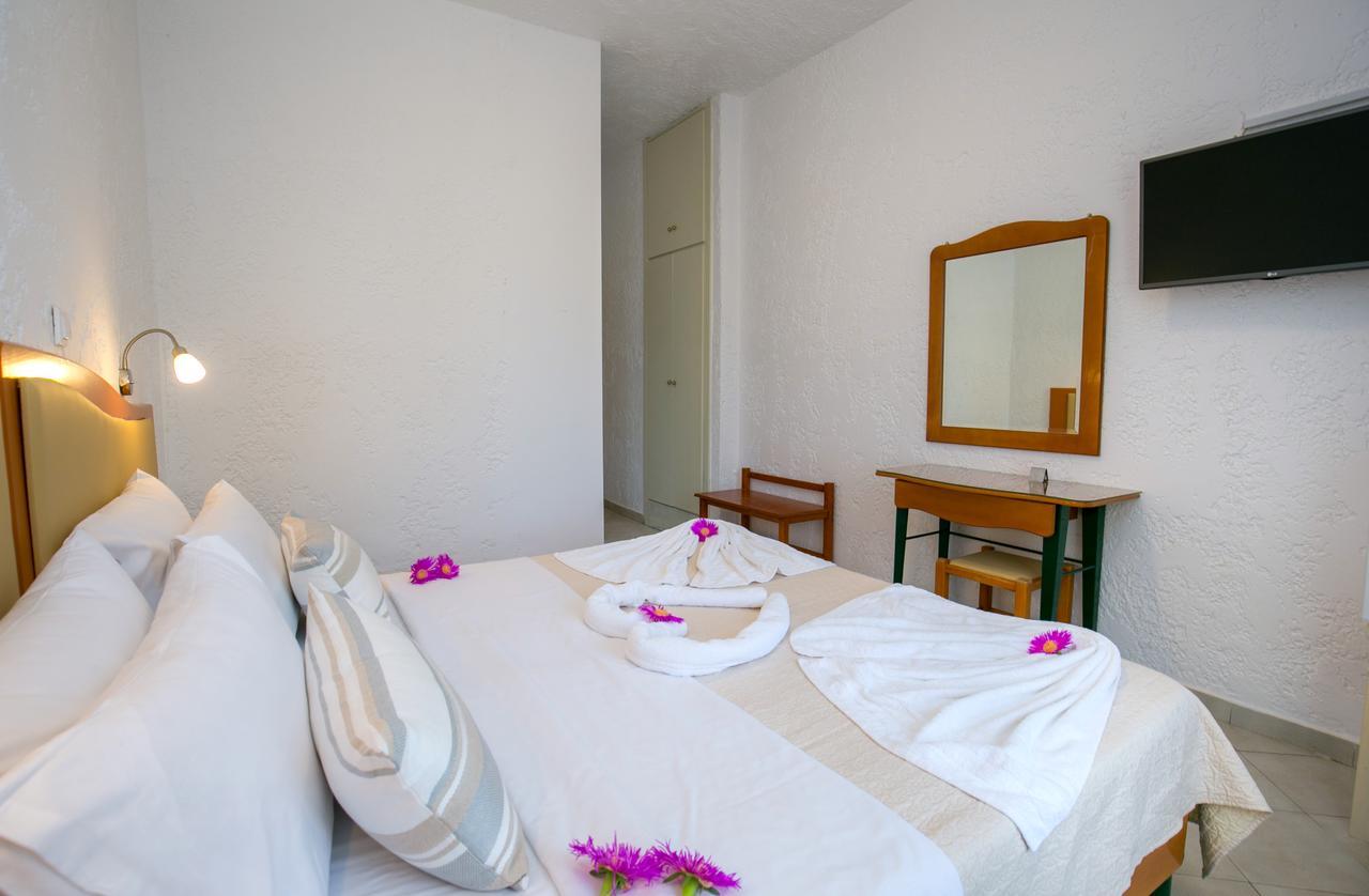 Castello Hotel 2*