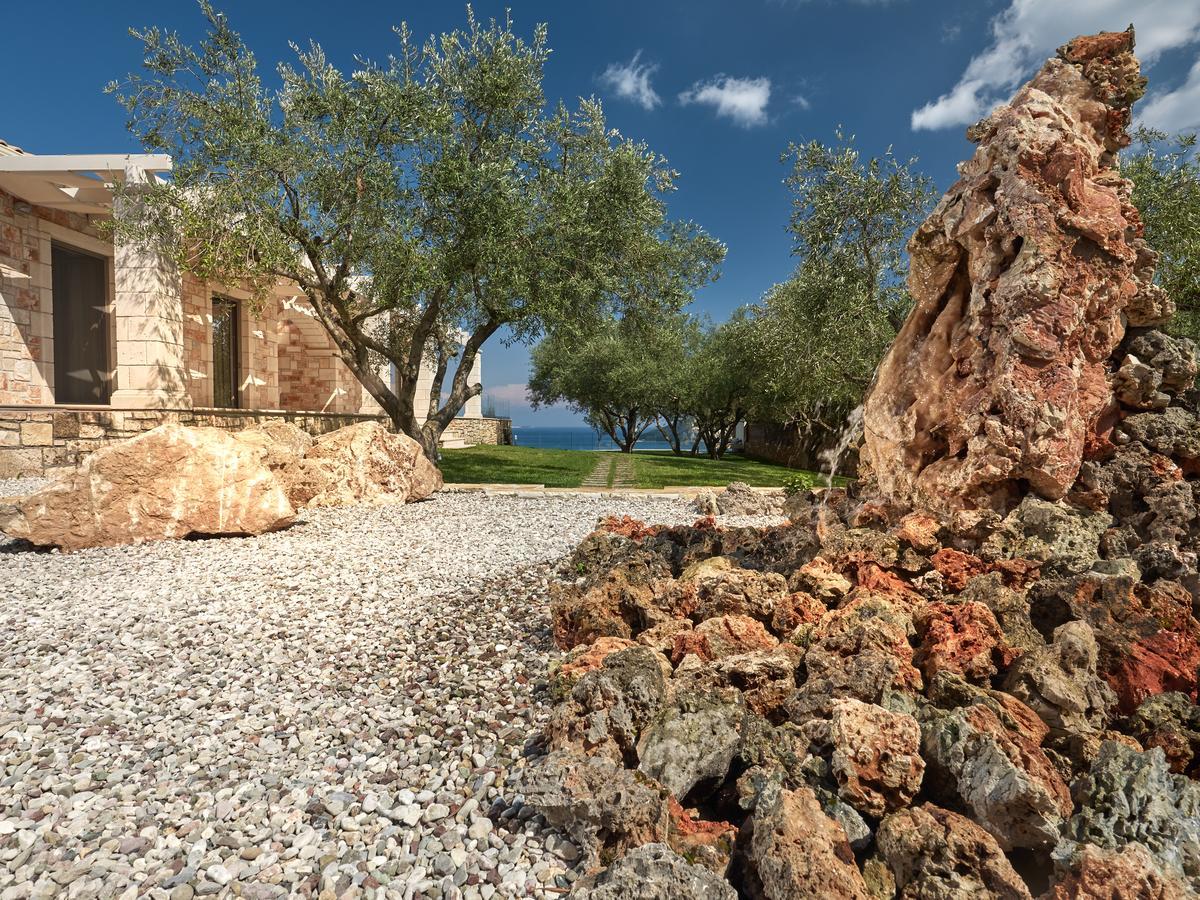 Avra Luxury & Villa