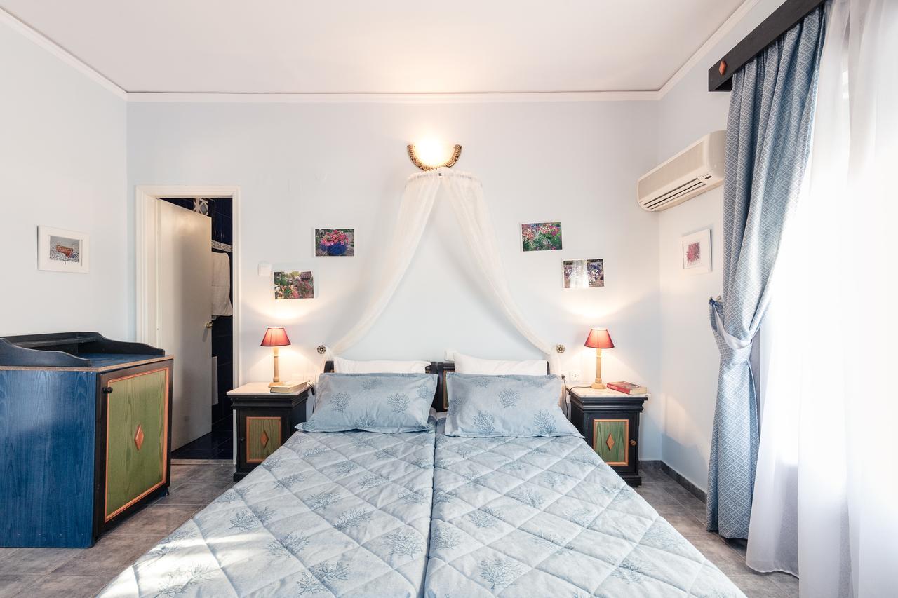Yianna Hotel