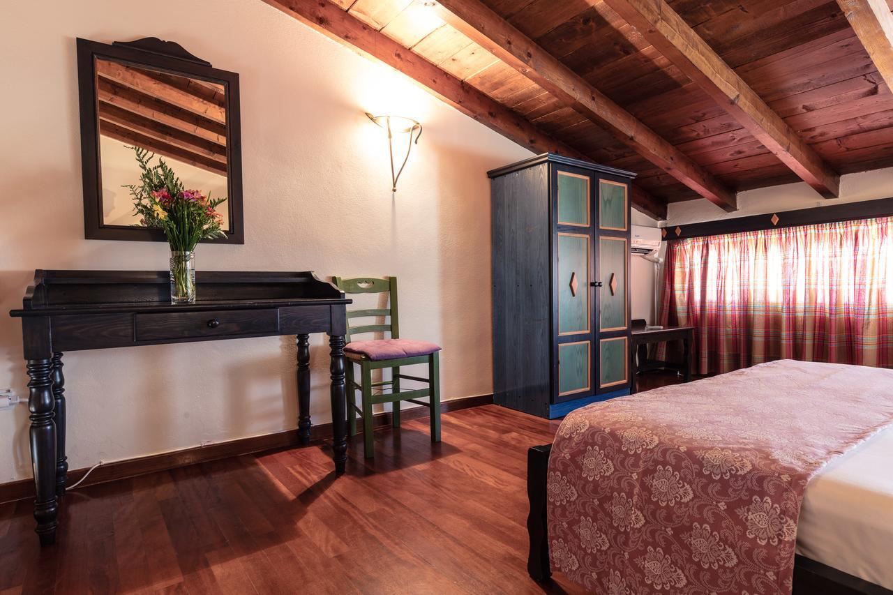 Hotel Yianna Skala (Agistri)
