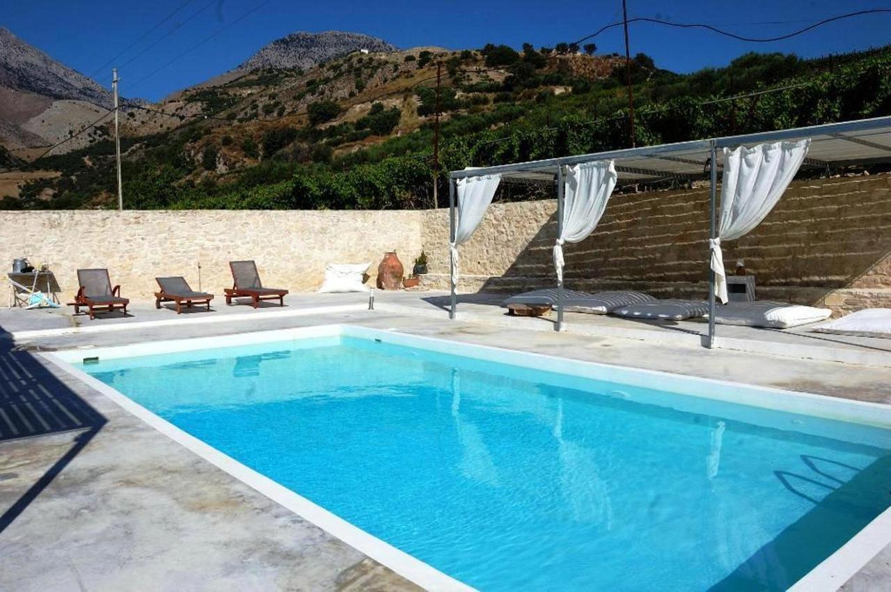 Pervola Petit 3* Krousonas (Crete)