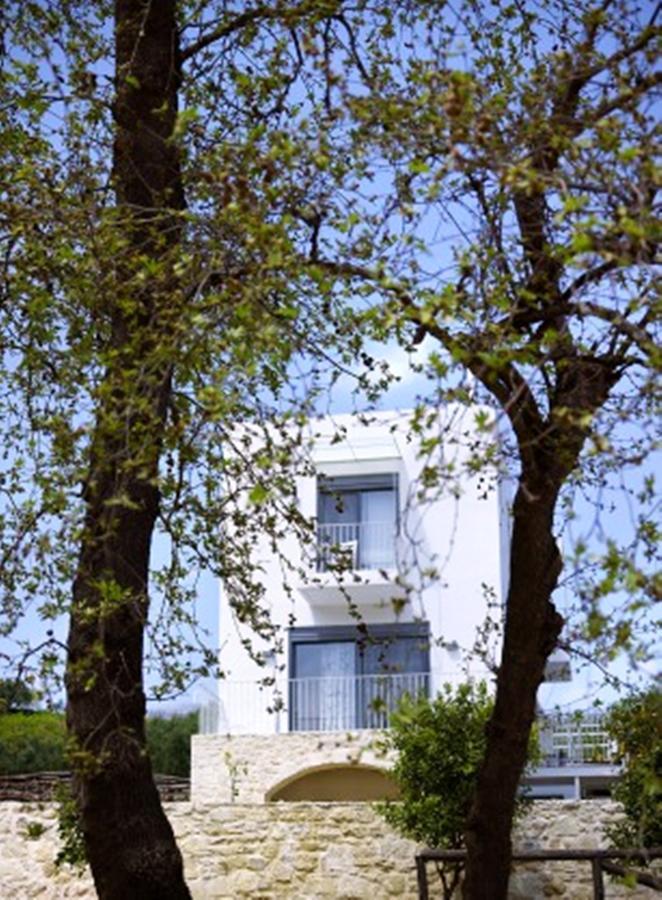 Pervola Petit Aparthotel