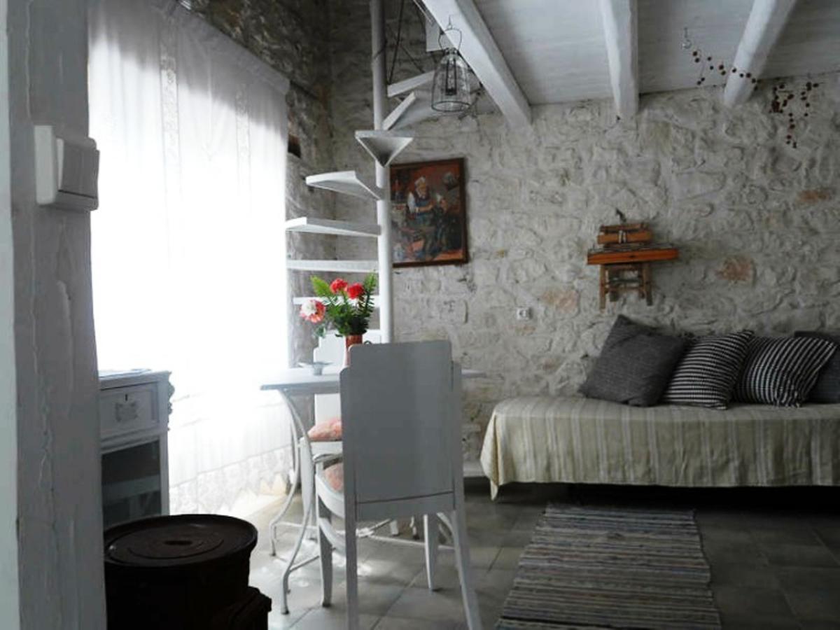 Aparthotel Pervola Petit
