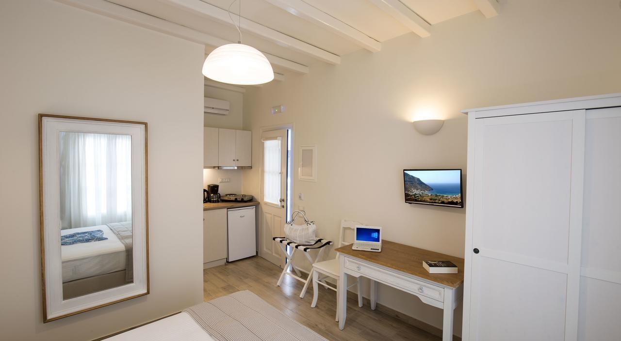 Boufounis Kamares (Sifnos)
