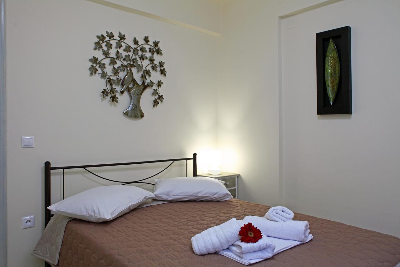 Aparthotel Niriides