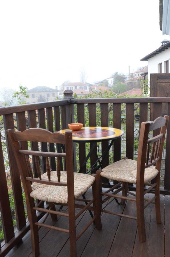 Fyloma With 5 Bedrooms Guest house 4*