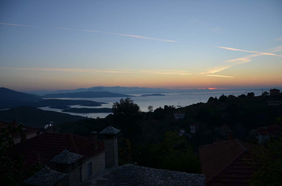 Fyloma With 5 Bedrooms Guest house 4*