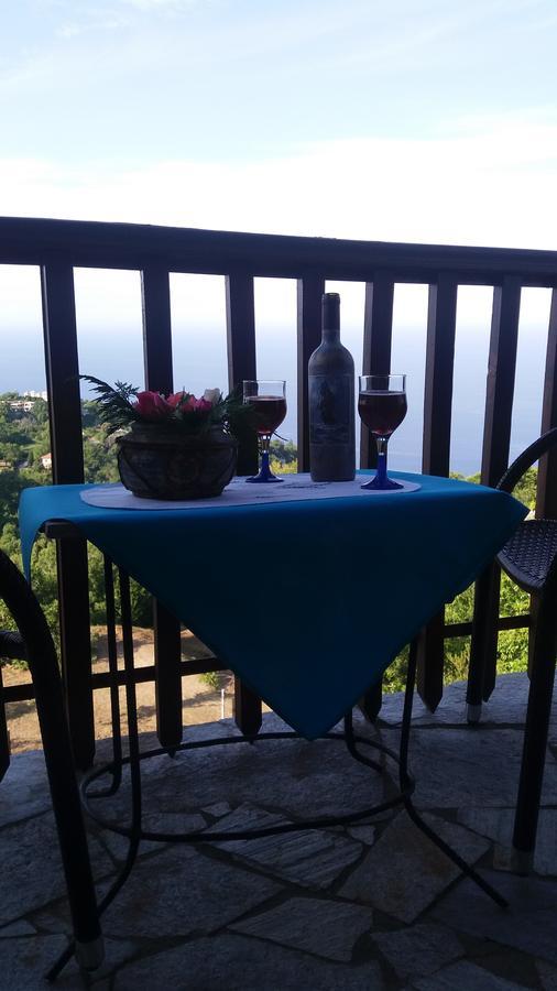 Diogenis Hotel 2*