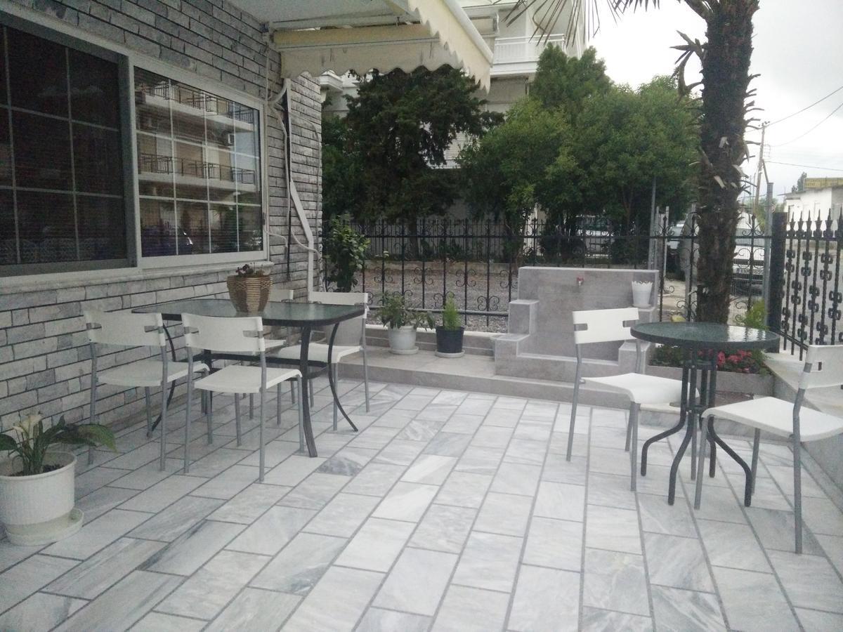 Aparthotel Giannis *