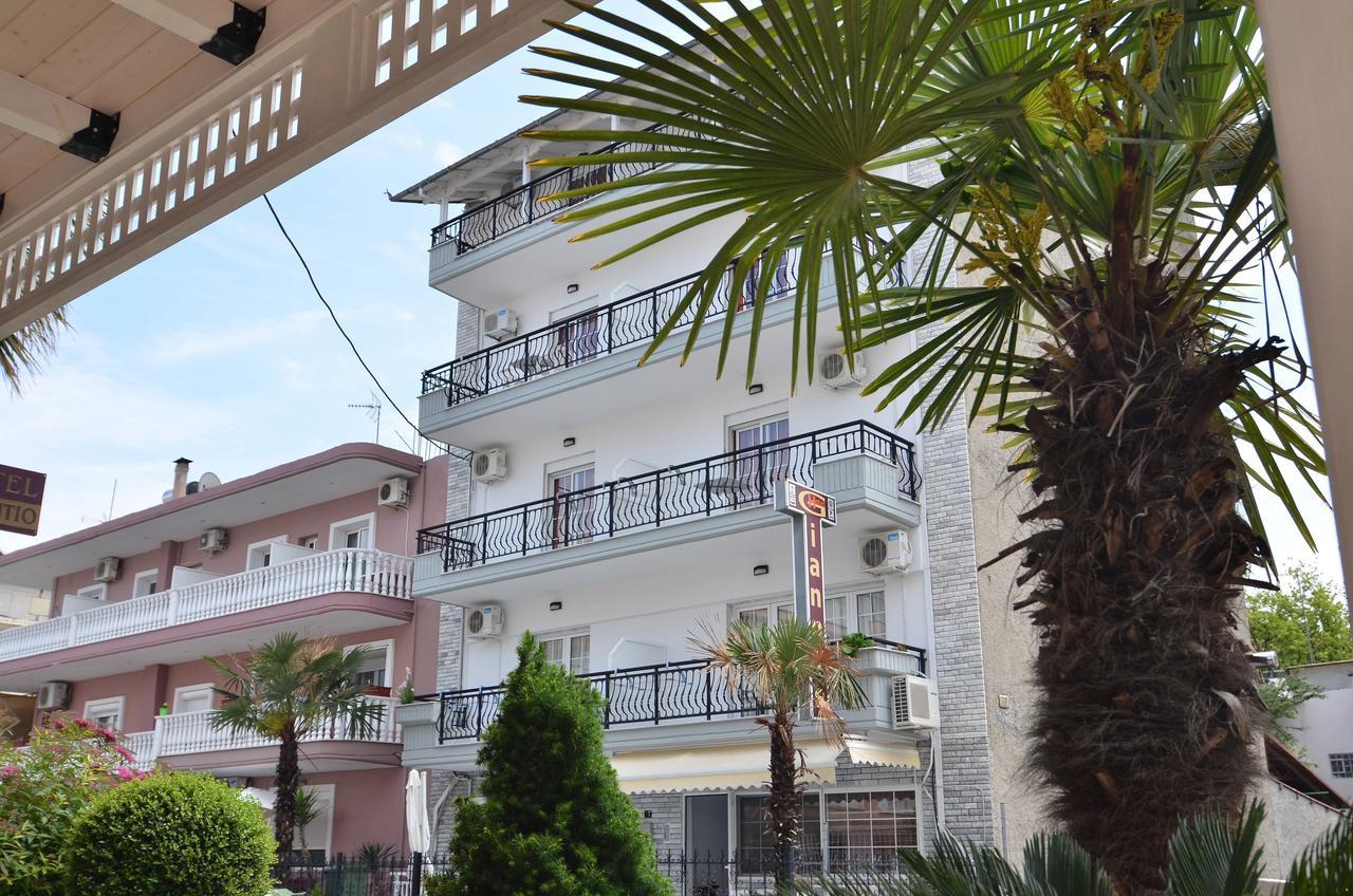 Giannis * Paralia Katerinis