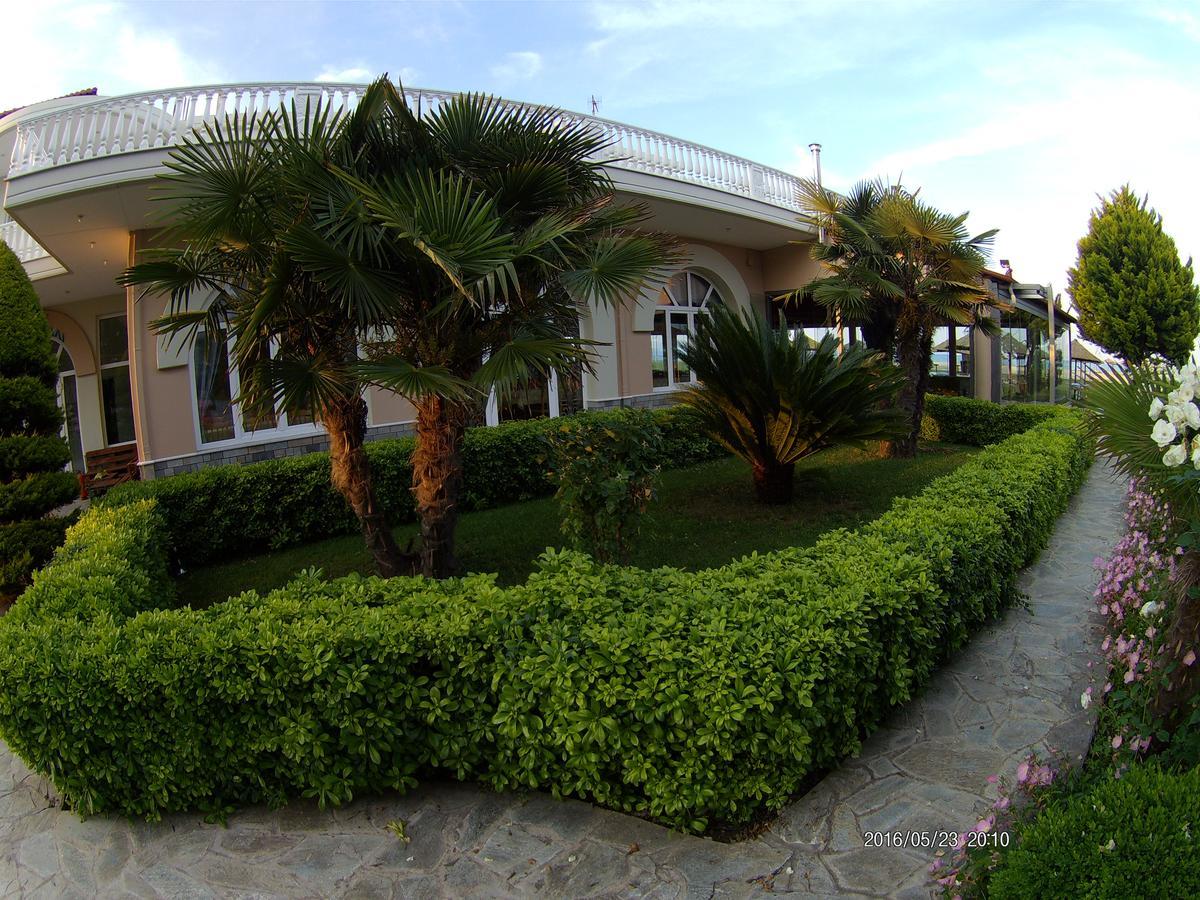 Hotel Akrogiali 2*