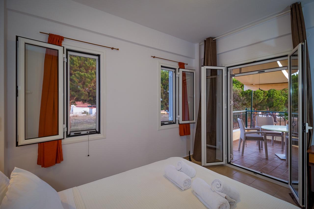 Romanos Aparthotel Romanos (Messenia)