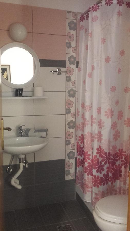 Aparthotel Giannis *
