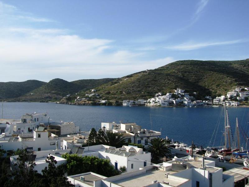 Anna And Hotel Katapola