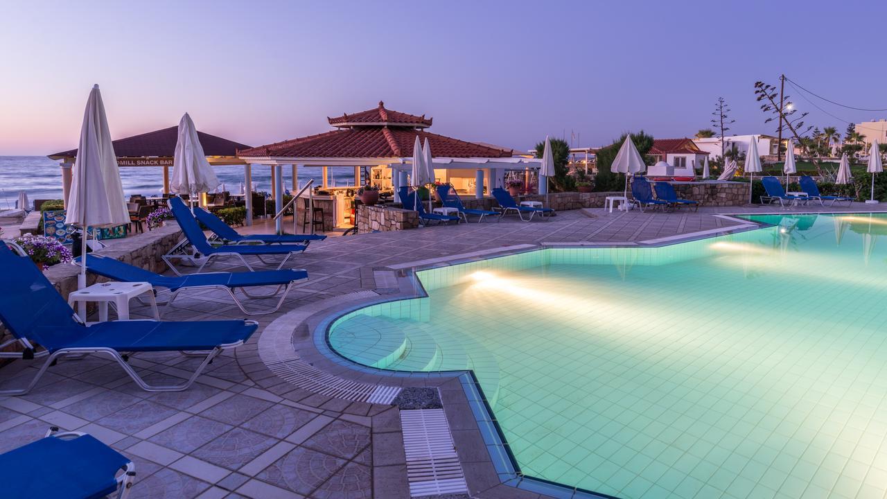 Windmill 3*