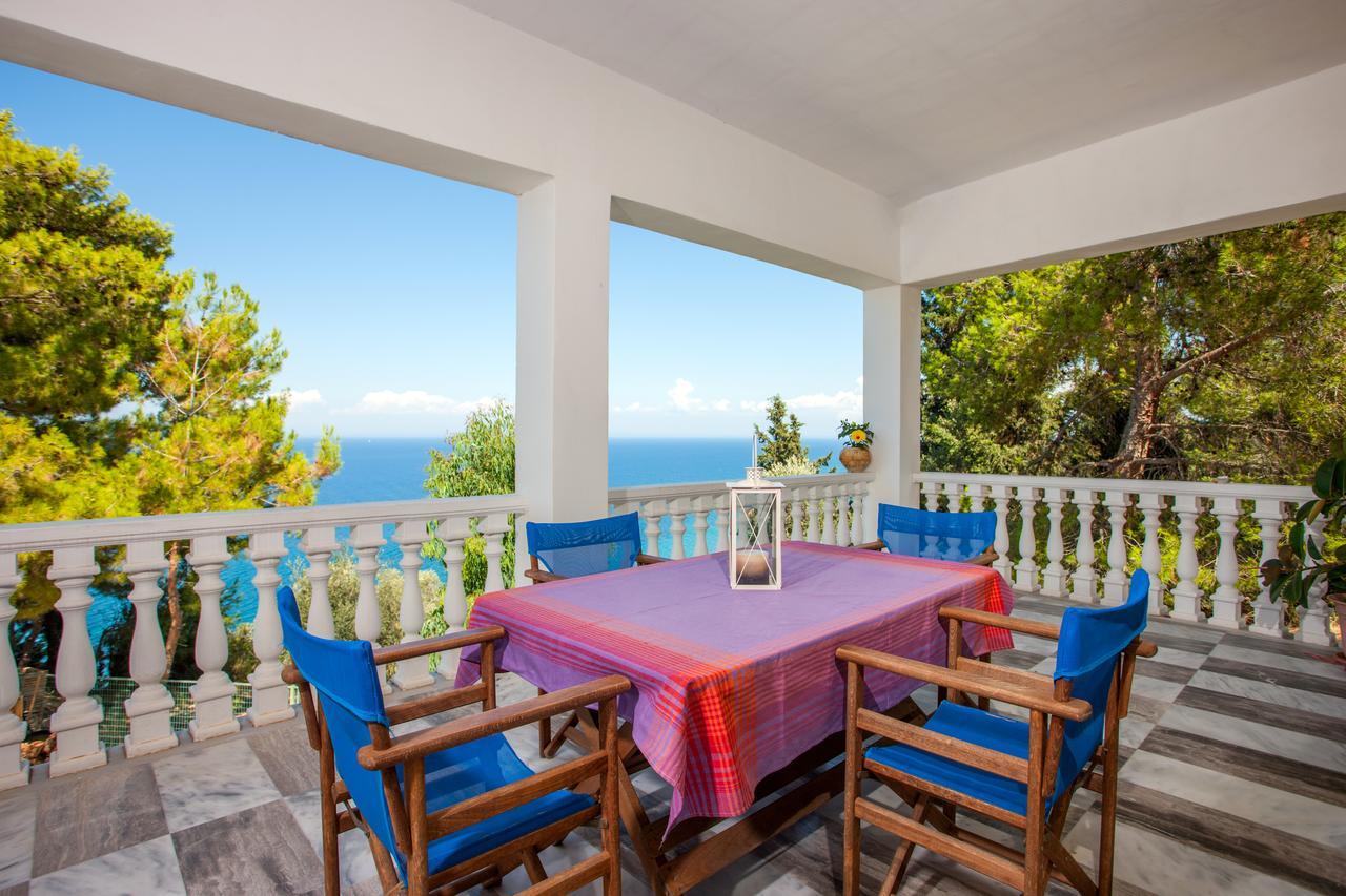 Aparthotel Kouros Hill