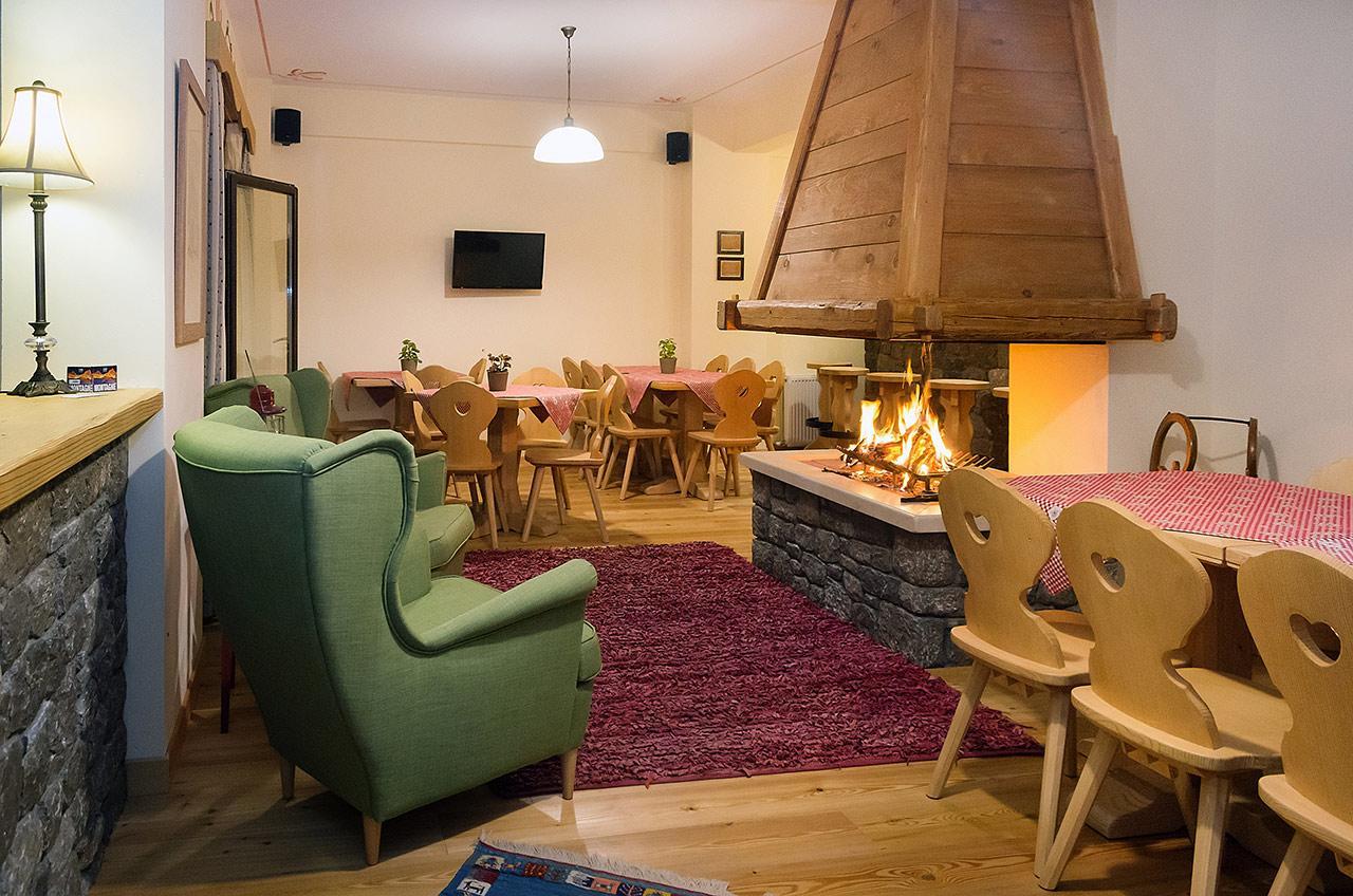 Alpine Aria Aparthotel Kalavryta