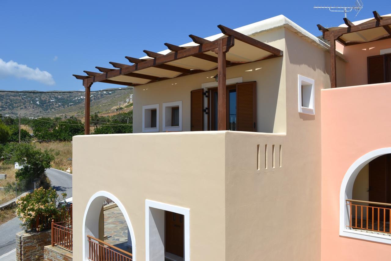 Ionia 2* Agios Petros (Andros)