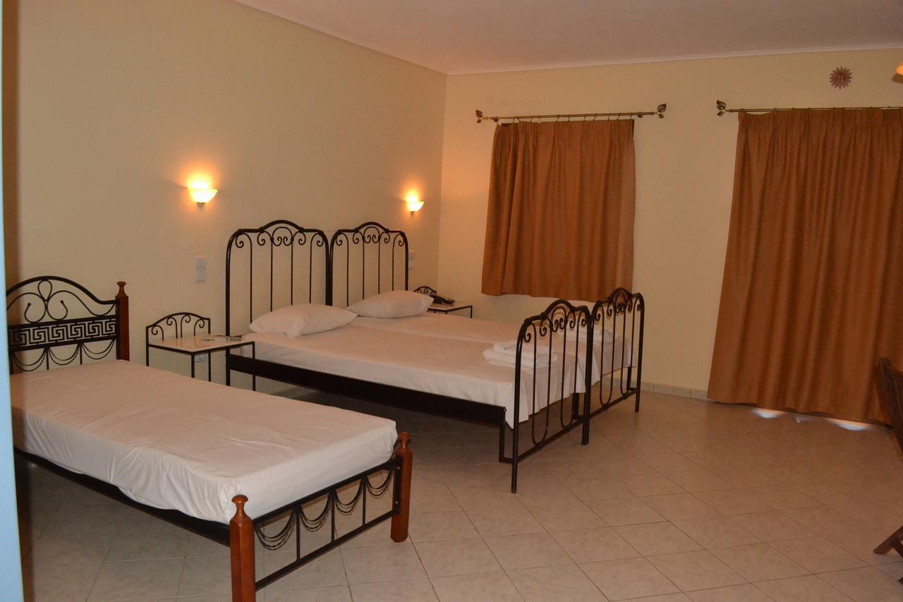 Aparthotel Ionia 2*