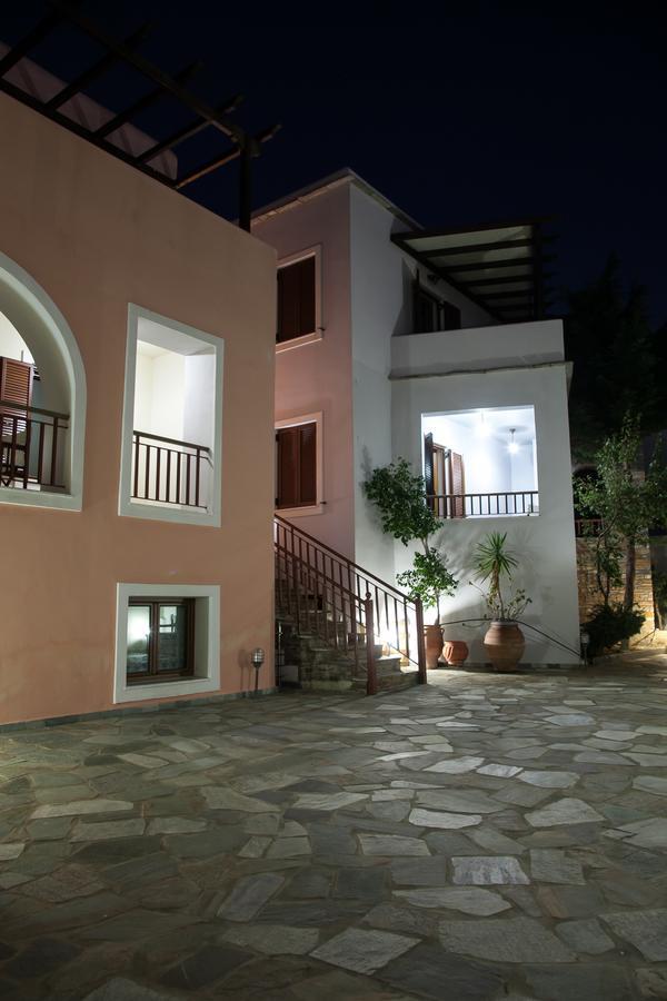 Ionia 2* Agios Petros (Andros)