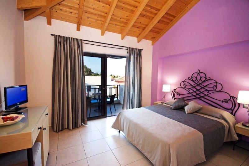 4epoches Hotel