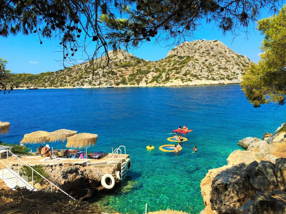 Hotel Theris