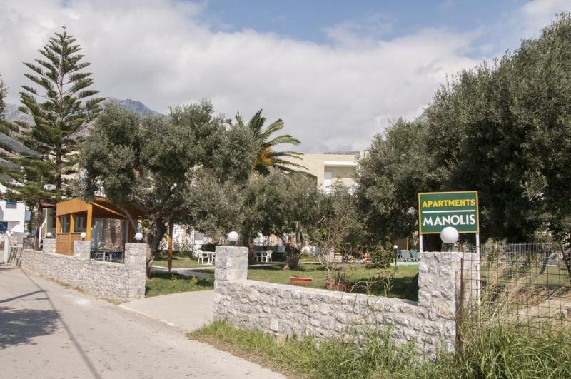 Aparthotel Manolis 3*