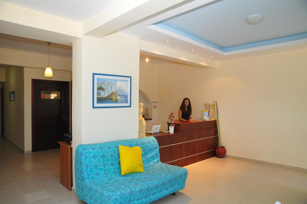 Hotel Ionion Star Tholon