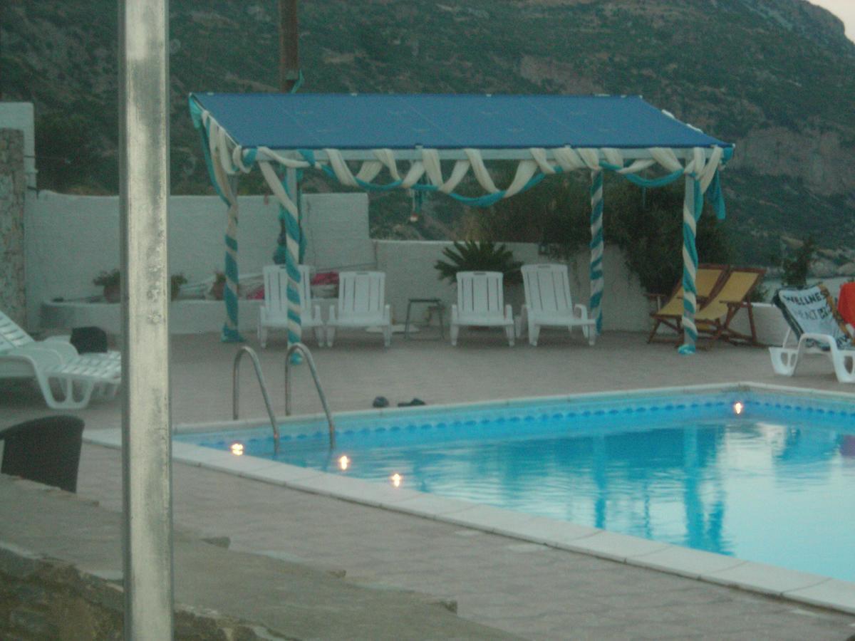 Aparthotel Avra 3*