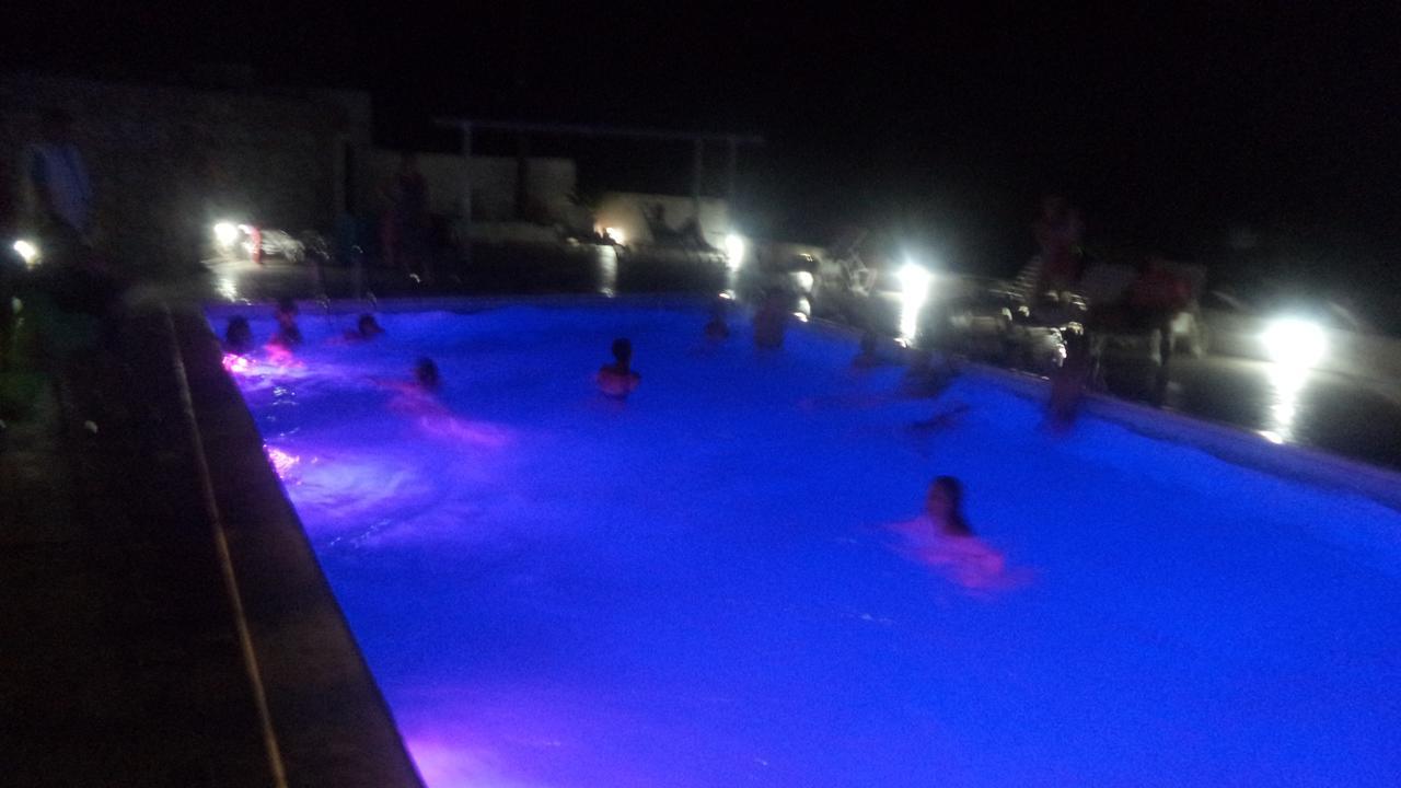 Aparthotel Avra