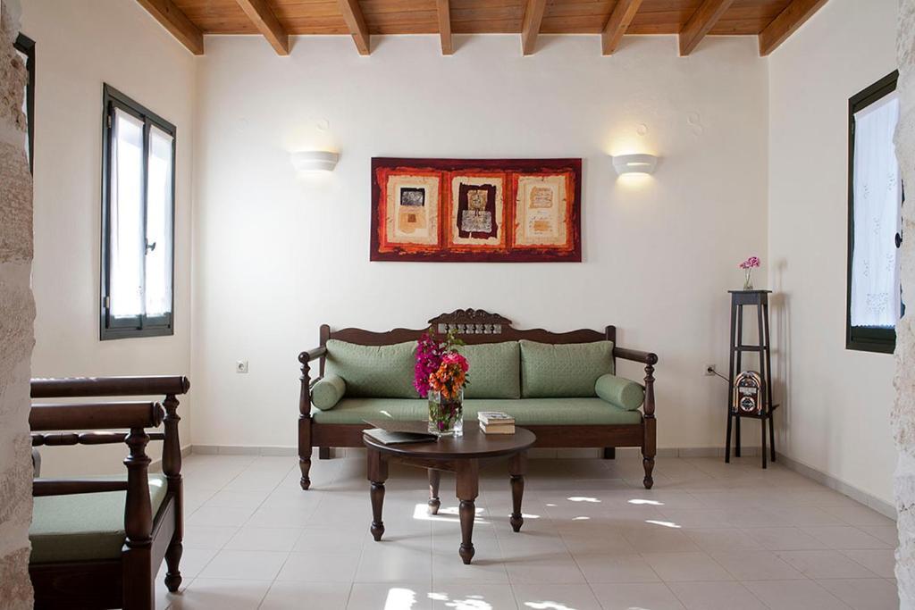 Apartment Traditional *